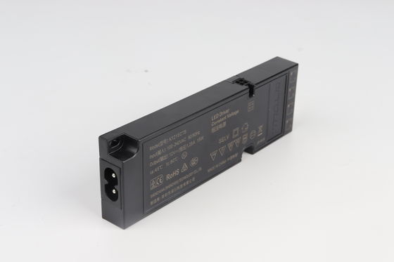 CTS مصدر الطاقة ذو الجهد الثابت الخفيف للغاية مدفوع LED 15W طاقة الخروج للتبديل